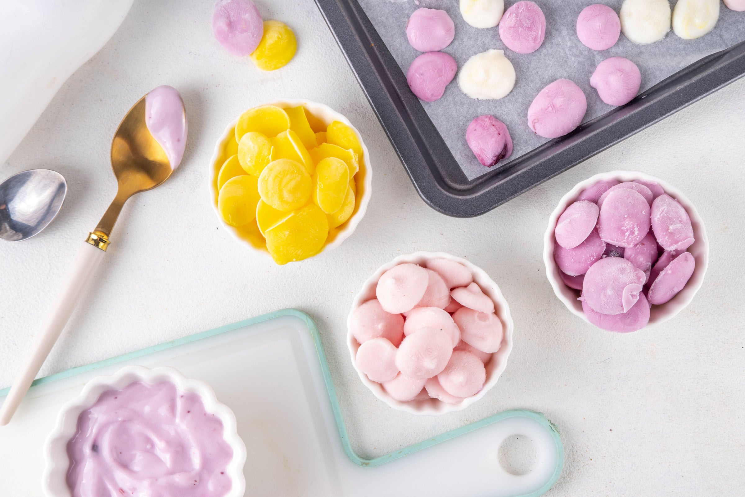 Frozen yogurt bites